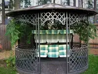 Беседка с мангалом и барбекю