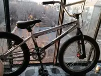 Продам bmx Teach team в отличном состоянии, документы и прочее есть, зар