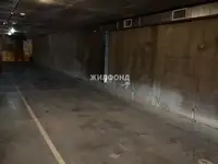Продается место на закрытой стоянке, 36 м2