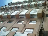 Продается 2-комнатная квартира в Ессентуках, район центр, ул. Советская 7  98 кв. м., 5 этаже 9 этажного кирпичного дома