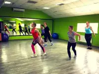 Фитнес клуб Лайт приглашает на групповое занятие Zumba!