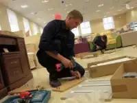 Сборка, разборка, рестоврация любой мебели!