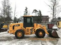 Фронтальный погрузчик Hyundai SL735