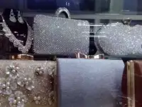 клатчи, вечерние сумочки