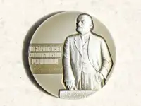 Медаль настольная Музей Великой Октябрьской Социалистической Революции. Ленинград.