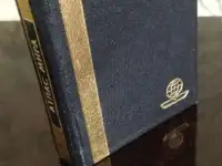 Географический Атлас мира  10x8 см  250 страниц 1986  указатель географических названий  хор сост