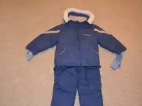 Продам детский зимний комбинезон