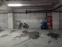 Продается место на закрытой стоянке, 17 м2