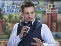 Ведущий - Тамада