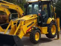 Аренда экскаватора-погрузчика Komatsu WB-93R