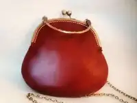 Маленькая сумочка кожаная авторская каштановая