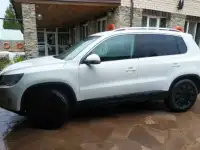 Volkswagen Tiguan 2.0 TD, АТ- 6, 2011 г.в., фотография 2