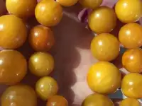Старинные янтарные бусы