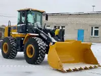 Фронтальный погрузчик XCMG LW500FN, фотография 3