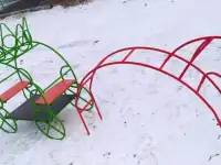 Карета во двор