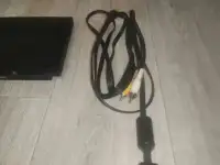 Продаю Sony Playstation 2 в комплекте 25дисков карта памяти на 8мб полностью рабочая