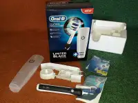 Электрическая зубная щетка Braun Oral-B TriZone 70