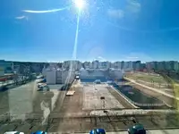 Продается 2-комн. квартира 76.1 кв.м., фотография 9