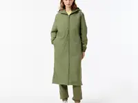 Женская длинная парка lacoste с капюшоном и боковым клапаном на пуговицах