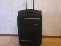 Продам бу Чемодан