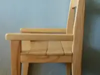 Детские стульчики
