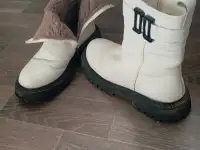 Ботинки