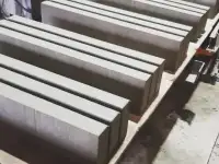 Тротуарный бордюр