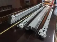 Мебельные направляющие 50 см с доводчиком  и иные  хоз товары остатки