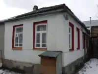 Продается 12 дома в Ессентуках район Инфекционной больницы, ул. Балахонова,  130 кв.м , половина дома  жилая, половина