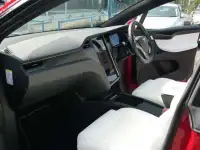 Продажа автомобилей Tesla, фотография 7