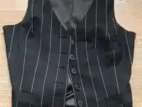 Жилет 100% шерсть 42