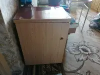 Продам швейную машинку