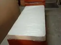 Кровать из массива бука
