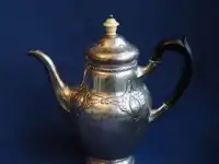 Старинный чайный набор из серебра 