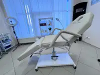 Кушетка косметологическая
