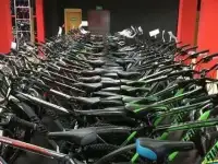 в велосалон требуется продавец
