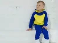 Спортивный костюм с высоким воротом