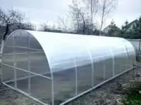 Теплицы с поликарбонатом с УФ защитой