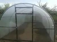 Теплицы с поликарбонатом с УФ защитой