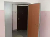 Тамбурная дверь-перегородка металлическая/ Кладовка на этаже