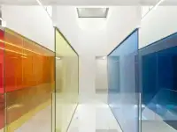 Стекло и зеркало