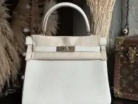 Продать сумку Hermes в Москве