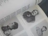 Энциклопедии справочники в хорошем - отличном  состоянии, фотография 2