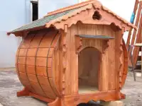 Резные будки для собак