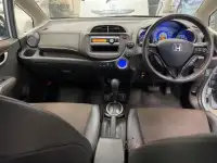 Универсал гибрид Honda Fit Shuttle Hybrid кузов GP2 модификация Hybrid Smart Selection Fine Line, фотография 5