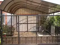 Изготовление навесов и заборов