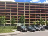 Сдам в аренду Машиноместо в многоуровневом паркинге