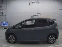 Хэтчбек Honda Fit кузов GE8 модификация 15RS, фотография 4