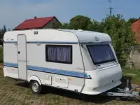 Прицеп дача, дом на колесах HOBBY PRESTIGE 425 жилой прицеп, автодом, караван, трейлер.