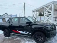 Toyota Hilux, 2022, фотография 2